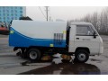 廠家大量供應(yīng)道馳掃路車，道路清潔車，掃地車