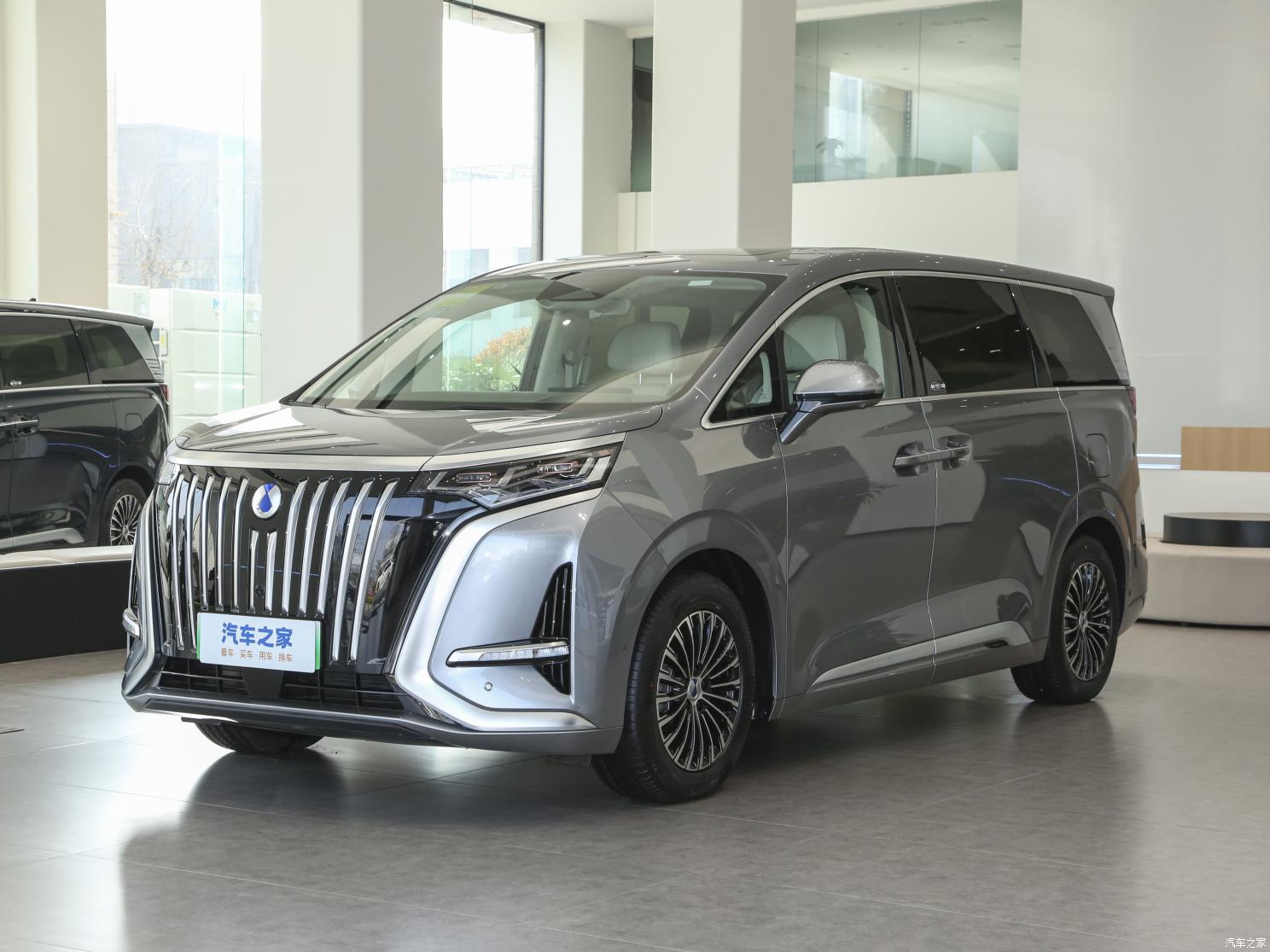騰勢汽車 騰勢D9 2022款 EV 600 四驅(qū)旗艦型